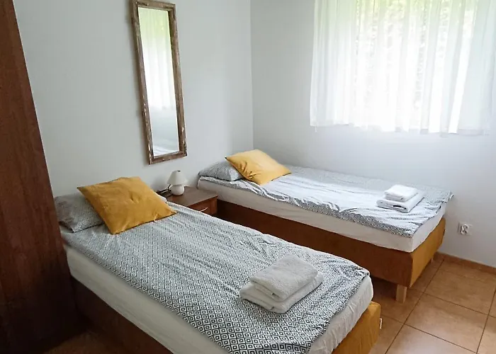 Tatil Evi Nad Zalewem *